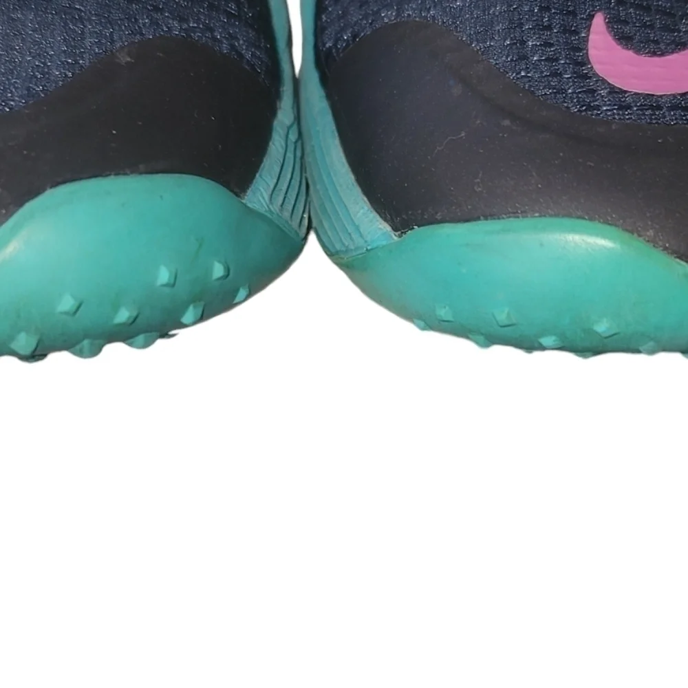 Nike Training Lunar Cross Element Running Sneakers